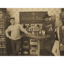 Laden Sie das Bild in den Galerie-Viewer, Clandestine Blanche Intense