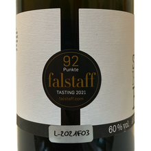 Laden Sie das Bild in den Galerie-Viewer, Steinhorn Fee